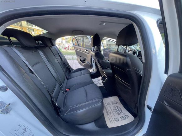 2020 MODEL 139 BİN KM DE FUL SERVİS BAKIMLI HATASIZ MEGANE