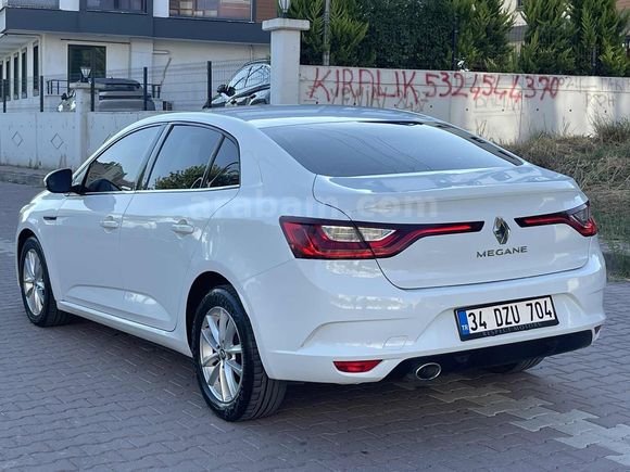 2020 MODEL 139 BİN KM DE FUL SERVİS BAKIMLI HATASIZ MEGANE