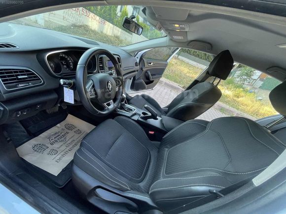 2020 MODEL 139 BİN KM DE FUL SERVİS BAKIMLI HATASIZ MEGANE