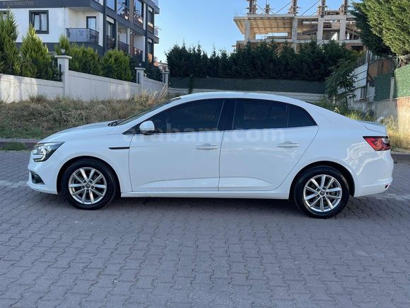 2020 MODEL 139 BİN KM DE FUL SERVİS BAKIMLI HATASIZ MEGANE