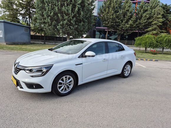 BİRER OTOMOTİV'DEN HATASIZZZ BOYASIZZ 93 BİNDE ORJİNAL MEGANE