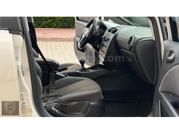 CENGAVER'DEN 2012 SEAT LEON 1.6 TDİ CR STYLE DSG 105 HP