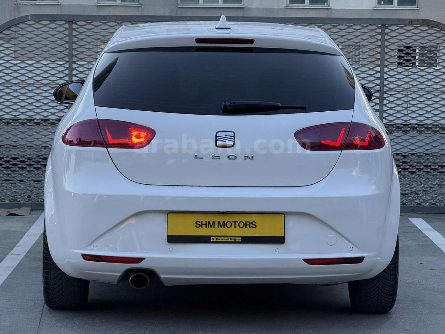 Galeriden Seat Leon 1.6 TDI CR Style 2012 Model İstanbul 205.000 km Beyaz 5