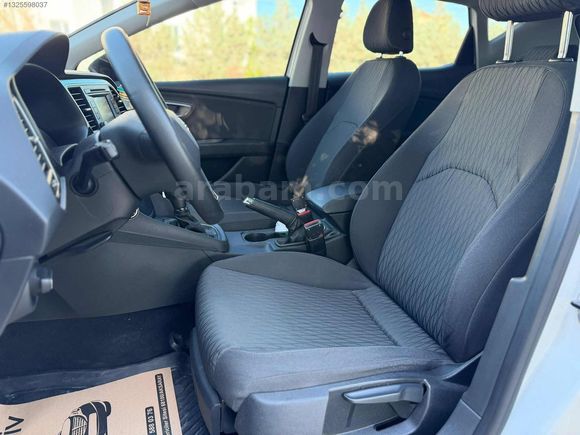 ECRİN'DEN SEAT LEON 1.6 STYLE OTAMATİK DÜŞÜK KM DE