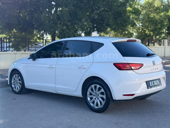 ECRİN'DEN SEAT LEON 1.6 STYLE OTAMATİK DÜŞÜK KM DE