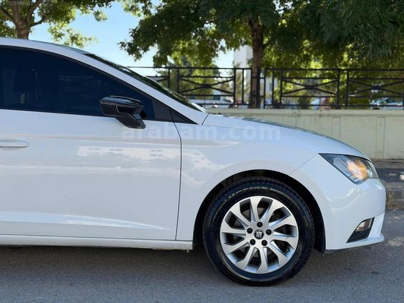 ECRİN'DEN SEAT LEON 1.6 STYLE OTAMATİK DÜŞÜK KM DE