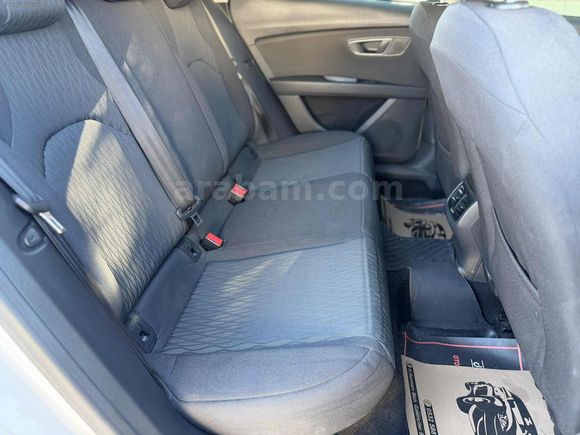 ECRİN'DEN SEAT LEON 1.6 STYLE OTAMATİK DÜŞÜK KM DE