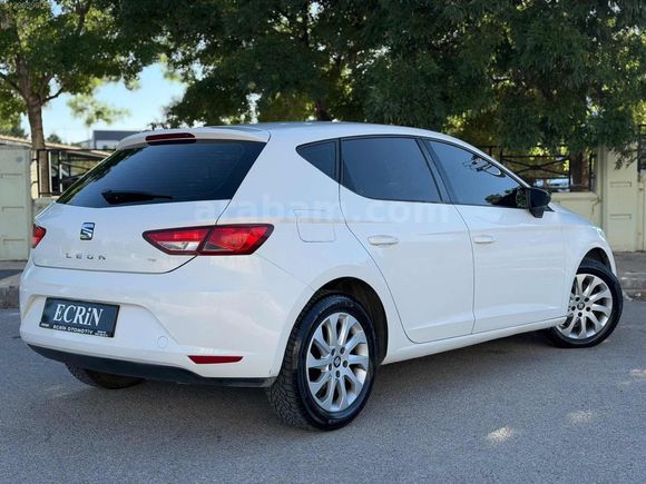 ECRİN'DEN SEAT LEON 1.6 STYLE OTAMATİK DÜŞÜK KM DE