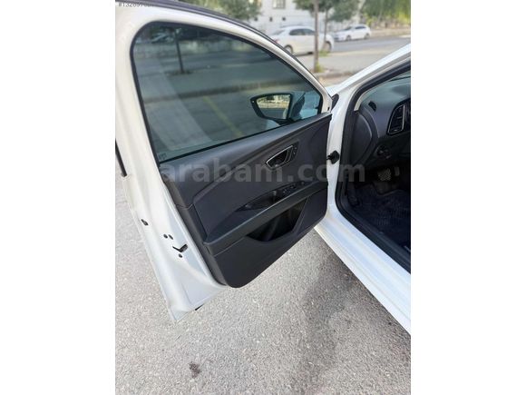 Mry Auto dan hatasız boyasız modelının en dolusu cam tavan leon