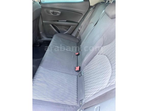 Mry Auto dan hatasız boyasız modelının en dolusu cam tavan leon