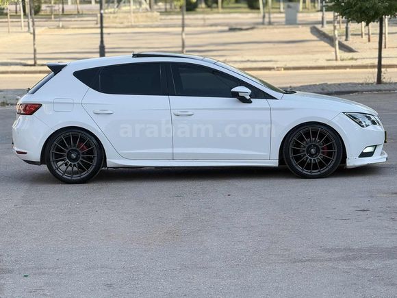 Mry Auto dan hatasız boyasız modelının en dolusu cam tavan leon
