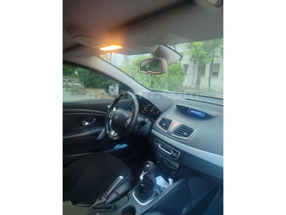 Sahibinden Renault Megane 1.6 Dynamique 2012 Model