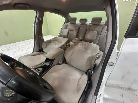 KAYAR AUTO`dan 2016 MODEL HATASIZ BİR PARÇA BOYALI HONDA CİVİC