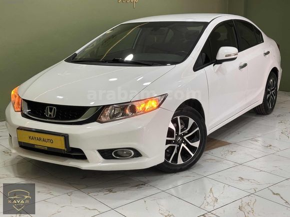 KAYAR AUTO`dan 2016 MODEL HATASIZ BİR PARÇA BOYALI HONDA CİVİC