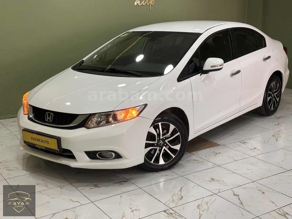 KAYAR AUTO`dan 2016 MODEL HATASIZ BİR PARÇA BOYALI HONDA CİVİC