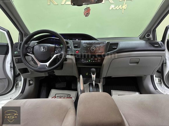 KAYAR AUTO`dan 2016 MODEL HATASIZ BİR PARÇA BOYALI HONDA CİVİC