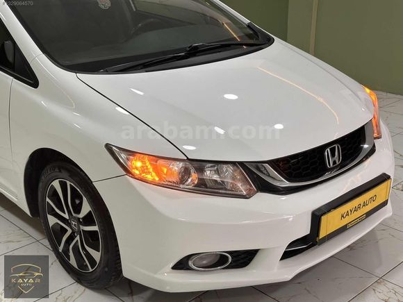KAYAR AUTO`dan 2016 MODEL HATASIZ BİR PARÇA BOYALI HONDA CİVİC