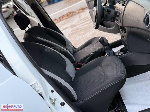 HEDEF AUTO'DAN 2015 ÇIKIŞLI SYMBOL 1.5 DCİ JOY