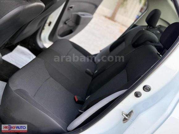 HEDEF AUTO'DAN 2015 ÇIKIŞLI SYMBOL 1.5 DCİ JOY