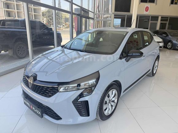 MAREL PLAZA*DAN 2024 RENAULT CLİO 1.0 TCE EQUİLİBRE