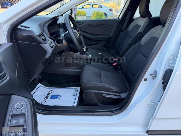 2024 CLİO 1.0 TCE EQUİLİBRE - TABLET EKRAN - 58.500 KM - BOYASIZ