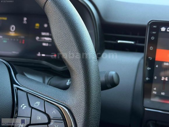 2024 CLİO 1.0 TCE EQUİLİBRE - TABLET EKRAN - 58.500 KM - BOYASIZ