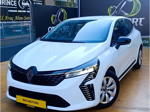 2023 RENAULT CLİO 1.0 TCE Equilibre*KAPUT*TAVAN*BAĞAJ BOYASIZ