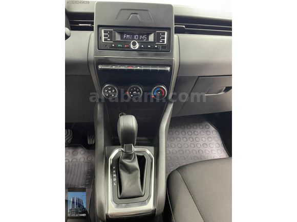 YÜCELER OTO'DAN2023 MODEL RENAULT CLİO %20 KDV EQUİLİBRE HATASIZ
