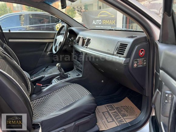 AUTO IRMAKTAN 1.6 OPEL VECTRA