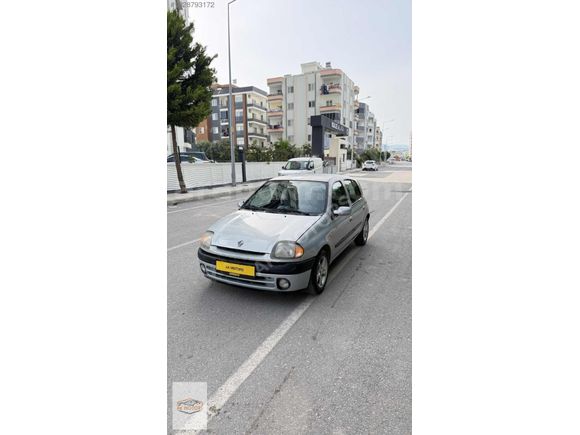 AK MOTORS'DAN 2000 1.4 CLİO