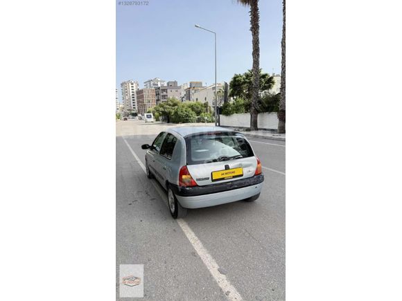 AK MOTORS'DAN 2000 1.4 CLİO