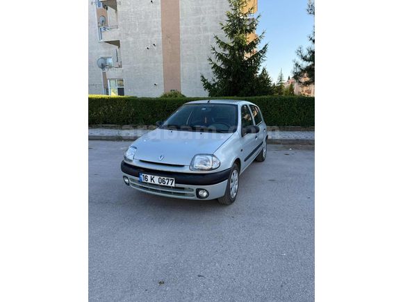 RENAULT CLIO 1.4 RTA