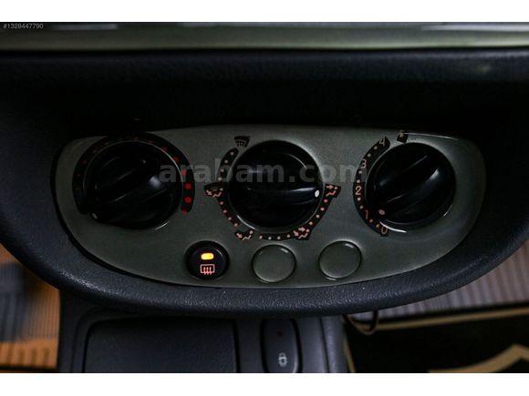 YAZGI OTOMOTİV 2000 CLİO MASRAFSIZ AİLE ARACI