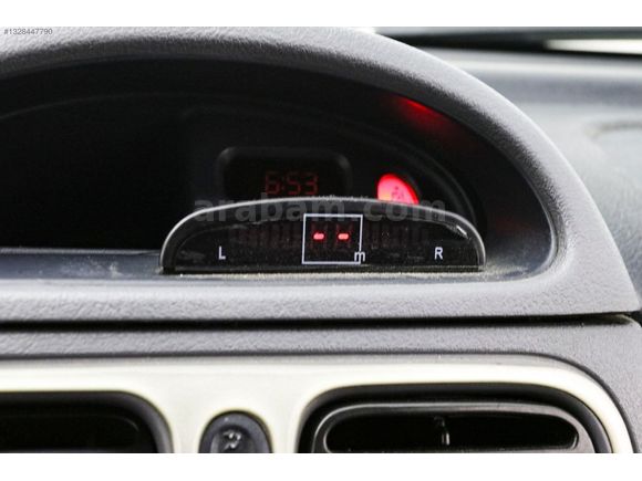 YAZGI OTOMOTİV 2000 CLİO MASRAFSIZ AİLE ARACI