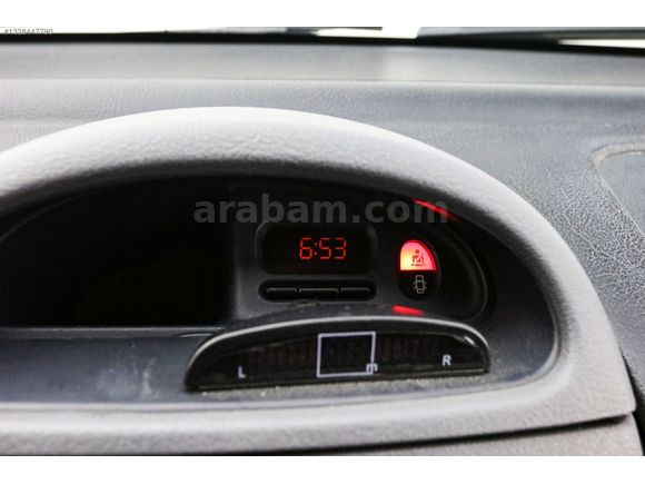 YAZGI OTOMOTİV 2000 CLİO MASRAFSIZ AİLE ARACI