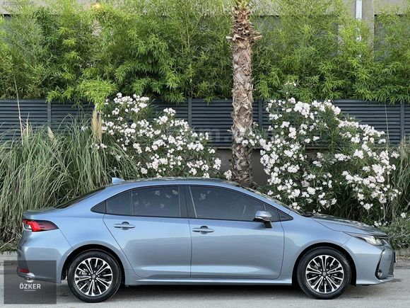 2025-TOYOTA COROLLA VİSİON PLUS HATASIZ(22.100KM)