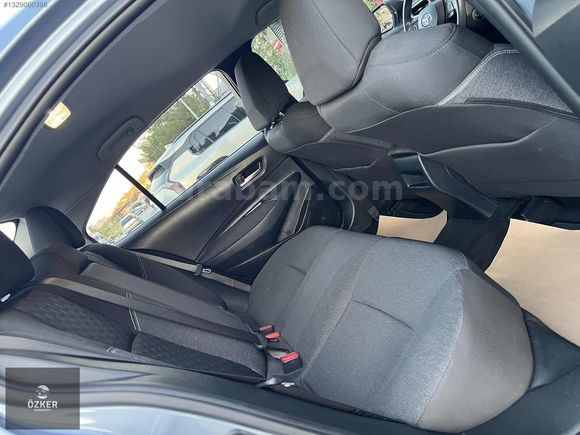 2025-TOYOTA COROLLA VİSİON PLUS HATASIZ(22.100KM)