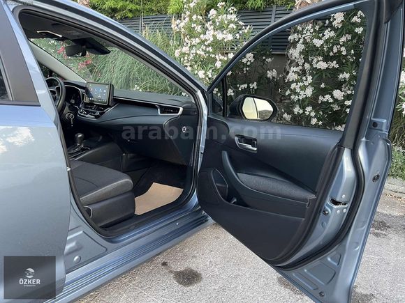 2025-TOYOTA COROLLA VİSİON PLUS HATASIZ(22.100KM)