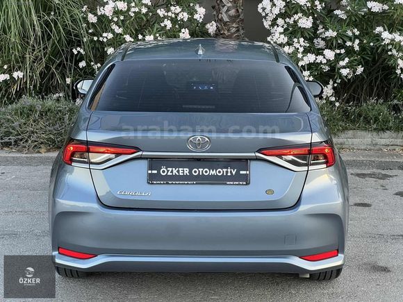 2025-TOYOTA COROLLA VİSİON PLUS HATASIZ(22.100KM)
