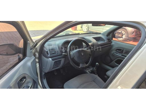 ARC OTOMOTİVDEN TEMİZ CLİO KLİMALI