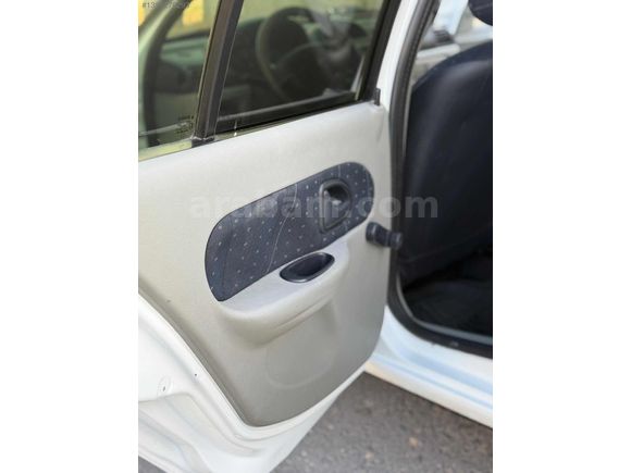 Clio 1.4 Authentique LPG Değişensiz, Temiz ve Bakımlı