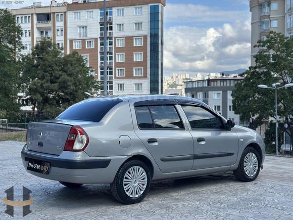 HAZAR AUTO'DAN ORİJİNAL KLİMALI RENAULT CLİO -12 KK TAKSİT
