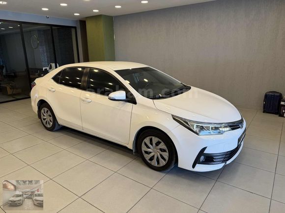 2016 MODEL HATASIZ TRAMERSİZ 1,4 D-4D TOUCH OTOMATİK COROLLA