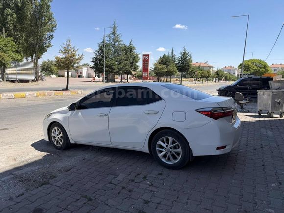 NEVCAR AUTO 2018 COROLLA 156.000 KM