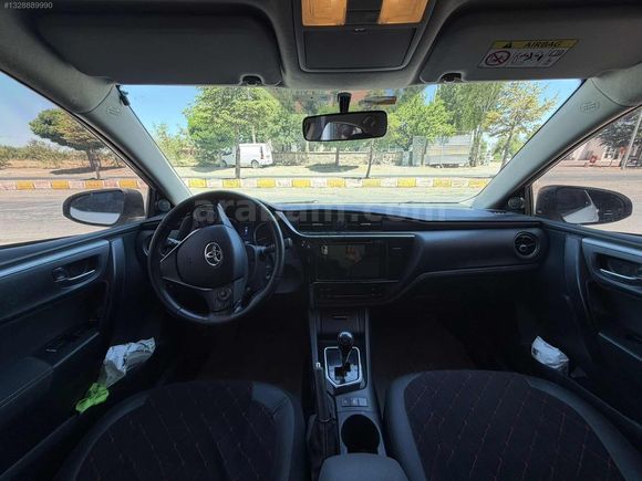NEVCAR AUTO 2018 COROLLA 156.000 KM