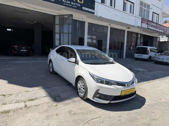 NEVCAR AUTO 2018 COROLLA 156.000 KM