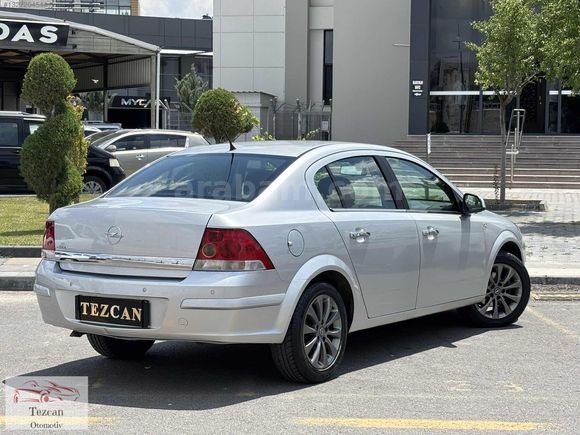 2011 MODEL ASTRA ENJOY 111. YIL 160 BİN KM'DE OTOMATİK