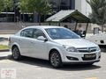 2011 MODEL ASTRA ENJOY 111. YIL 160 BİN KM'DE OTOMATİK