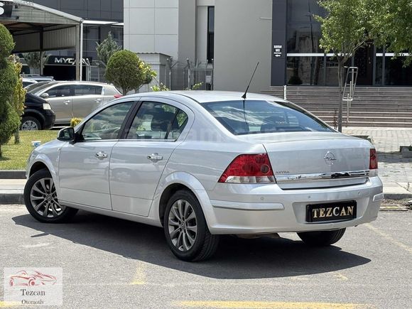 2011 MODEL ASTRA ENJOY 111. YIL 160 BİN KM'DE OTOMATİK