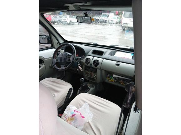 Sahibinden Renault Kangoo 1.9 D 2004 Model